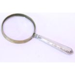 Hallmarked silver handled magnifying glass. P&P Group 1 (£14+VAT for the first lot and £1+VAT for