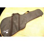 Soft Fender guitar bag in good condition. P&P Group 2 (£18+VAT for the first lot and £3+VAT for
