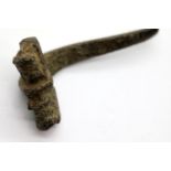 Roman Bronze age Fibula - small cloak clasp issue. P&P Group 1 (£14+VAT for the first lot and £1+VAT