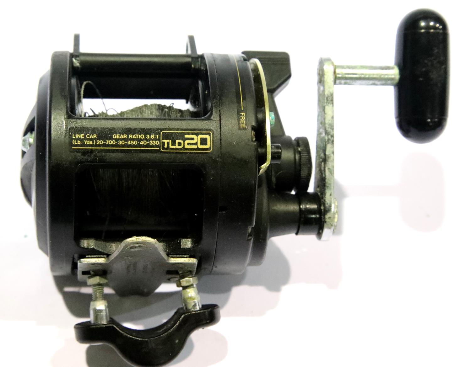 Shimano TLD 20 fishing reel. P&P Group 2 (£18+VAT for the first lot and £3+VAT for subsequent lots)