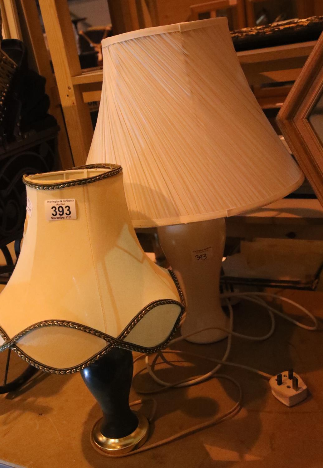Two ceramic table lamps with shades. Not available for in-house P&P Condition Report: All electrical