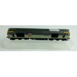 Hornby OO Class 60 062 BR Railfreight 'Samuel Johnson' Loco - Comes in Plastic Case Box. P&P Group 1