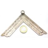 Hallmarked silver Masonic sash square for Lancastrian Lodge 3651, inscribed and dated 1913. P&P