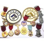 Fourteen Masonic medals and two patches. P&P Group 2 (£18+VAT for the first lot and £3+VAT for