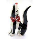 Lorna Bailey Steptoe dog, H: 15 cm. P&P Group 2 (£18+VAT for the first lot and £3+VAT for subsequent