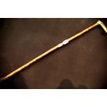 Antique horn handled walking stick with white metal collar, named to Kenyon. P&P Group 3 (£25+VAT