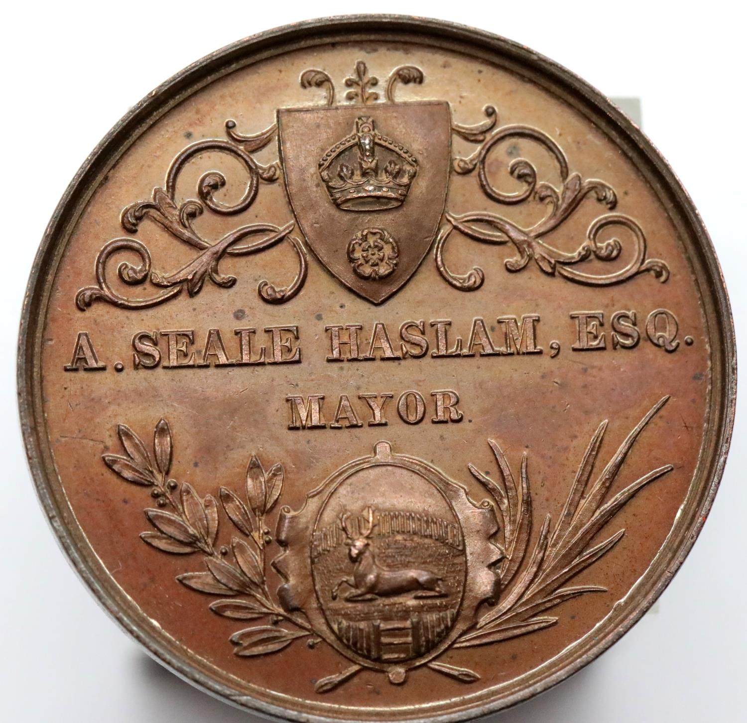 Queen Victoria medallion - Derbyshire Infirmary laying of foundation stone 1891. P&P Group 1 (£14+