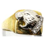 Gents silver gilt panther ring. P&P Group 1 (£14+VAT for the first lot and £1+VAT for subsequent
