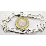 925 sterling silver flat curb chain bracelet, L: 15 cm, 13g. P&P Group 1 (£14+VAT for the first