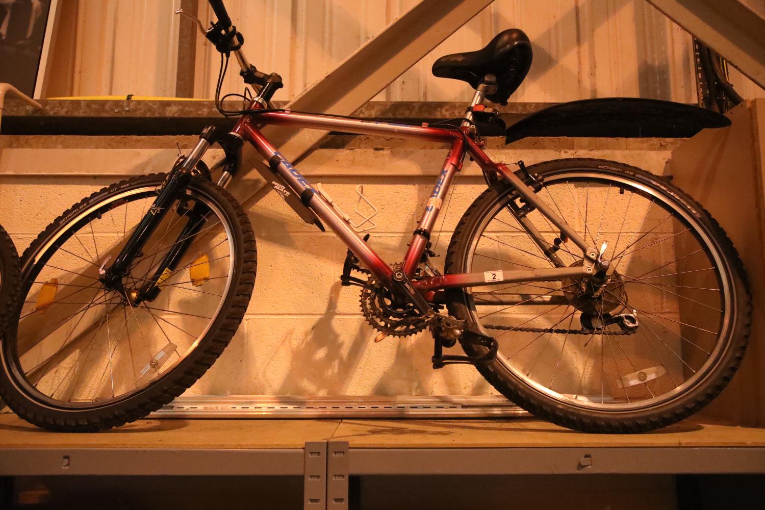 Giant Cadex adult 21 speed mountain bike. Not available for in-house P&P