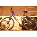 Gents Apollo XC26 18 speed trail bike with 17" frame. Not available for in-house P&P