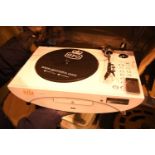 White Jive music centre - 3 speed turntable: 33/45/78; CD/MP3/USB player; FM radio and remote