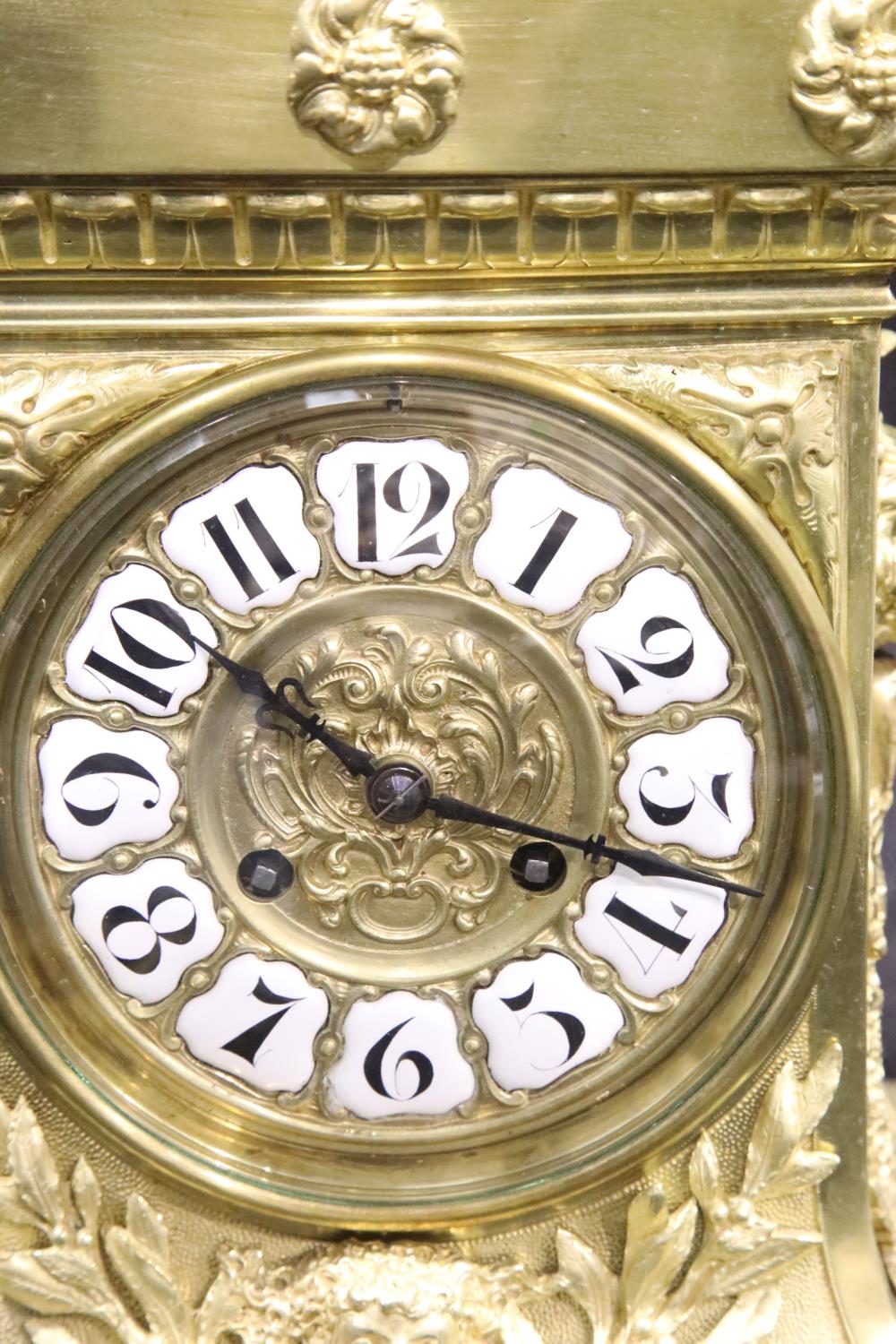 A 19th century French ormolu and lacquered brass 8 day table clock, chiming on a gong, circa 1870, - Image 2 of 4