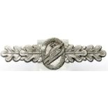 German WWII type Luftwaffe Paratrooper's clasp, marked verso for Assman. P&P Group 1 (£14+VAT for