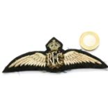 British WWI type Royal Flying Corps embroidered Pilot's wings. P&P Group 1 (£14+VAT for the first