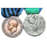 Italian Fascist Motherhood medal and Ethiopian Campaign Volunteers medal. P&P Group 1 (£14+VAT for