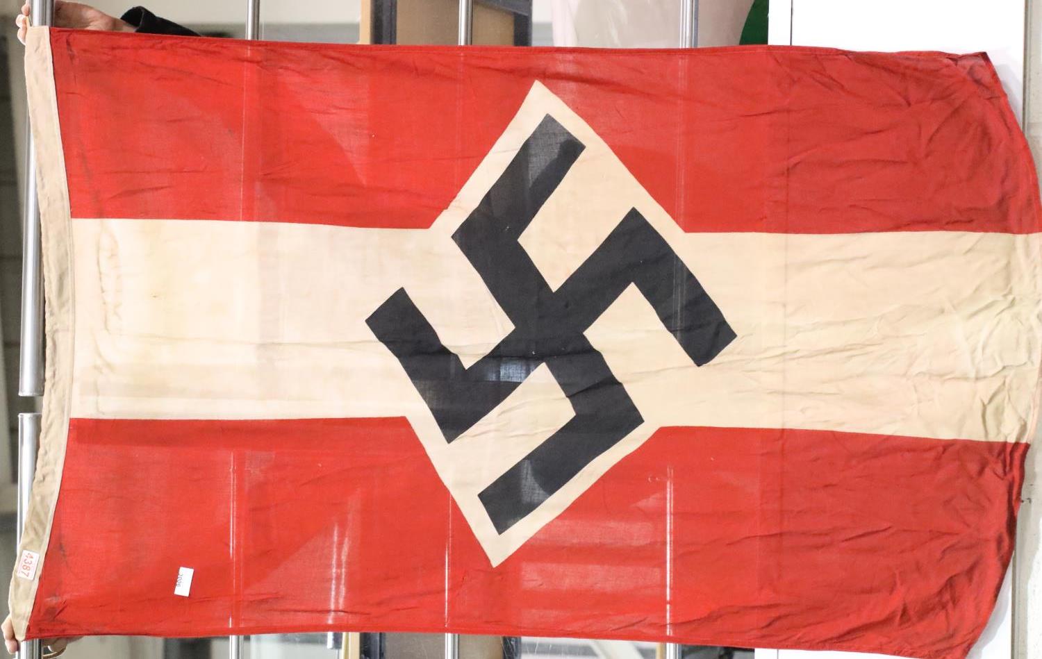 German Third Reich type Hitler Youth flag, 130 x 85 cm. P&P Group 1 (£14+VAT for the first lot