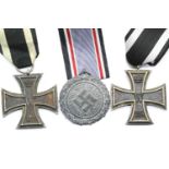 Two German Imperial WWI type Iron crosses, and a 1938 Luftschutz Air Raid medal. P&P Group 1 (£14+
