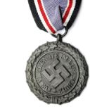 German Third Reich type Luftschutz Long Service medal dated 1938 verso. P&P Group 1 (£14+VAT for the