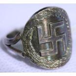 German Third Reich type Nazi Party signet ring, size T. P&P Group 1 (£14+VAT for the first lot