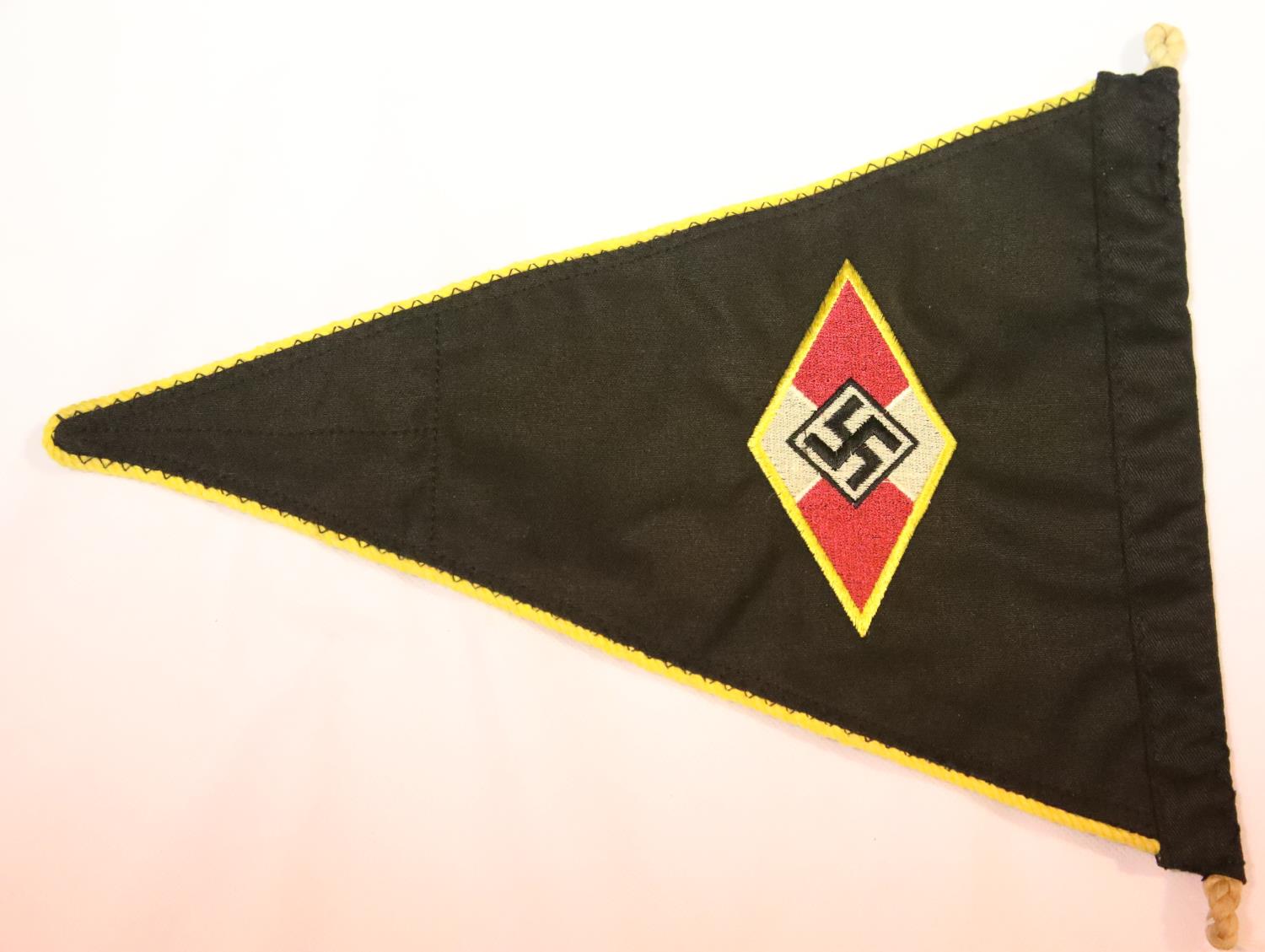 German Third Reich type Hitler Youth pennant, L: 30 cm. P&P Group 1 (£14+VAT for the first lot - Image 2 of 2