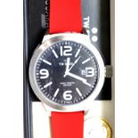 TW Steel gents wristwatch calendar, dial D: 40mm, P&P Group 1 (£14+VAT for the first lot and £1+