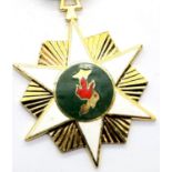 Vietnam War star with 1960 bar. P&P Group 1 (£14+VAT for the first lot and £1+VAT for subsequent