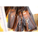 Targus and other laptop bags. P&P Group 3 (£25+VAT for the first lot and £5+VAT for subsequent lots)