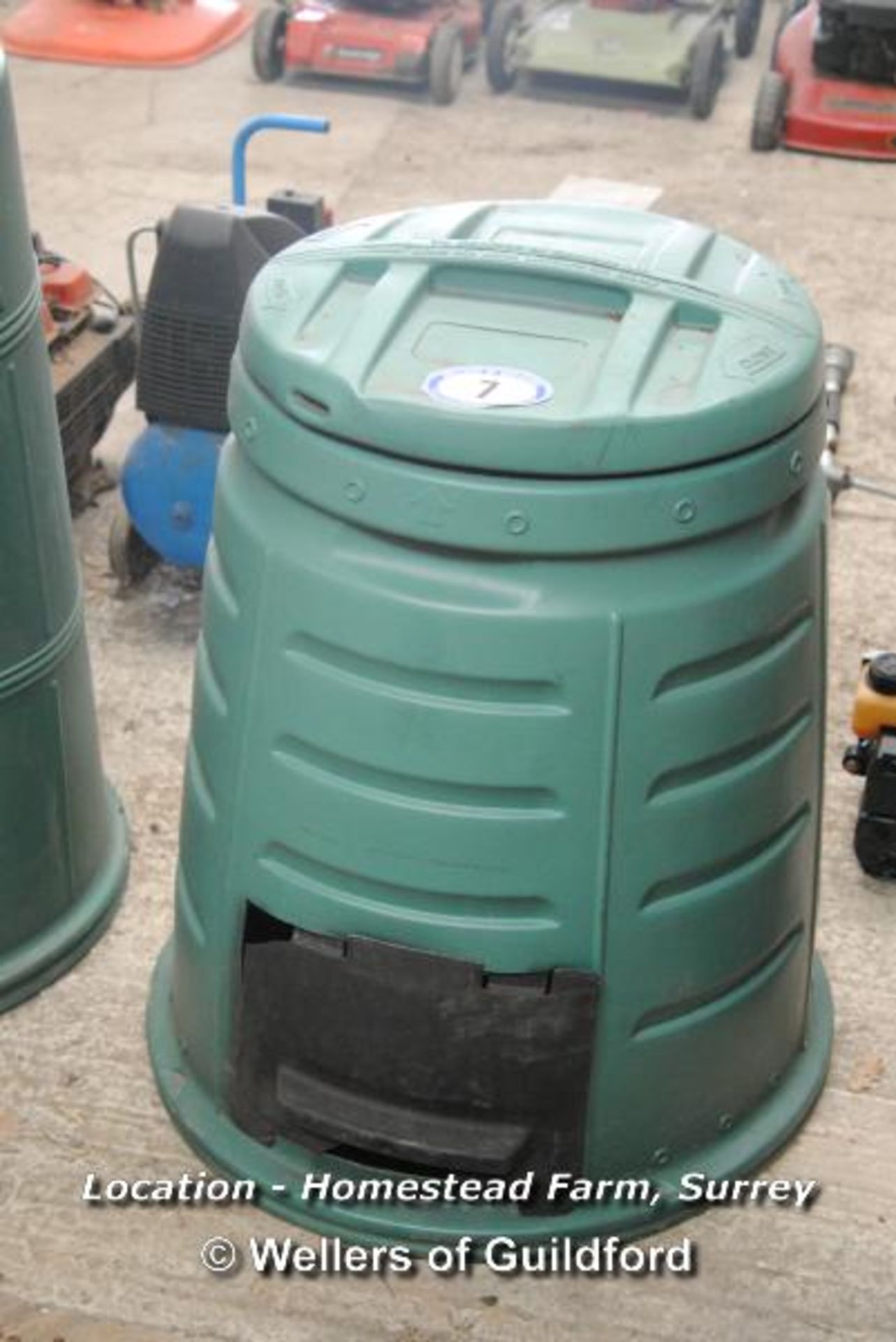 COMPOST BIN (APPROX 33" TALL) [LOCATION: HOMESTEAD FARM - CALL THE OFFICE TO BOOK A COLLECTION