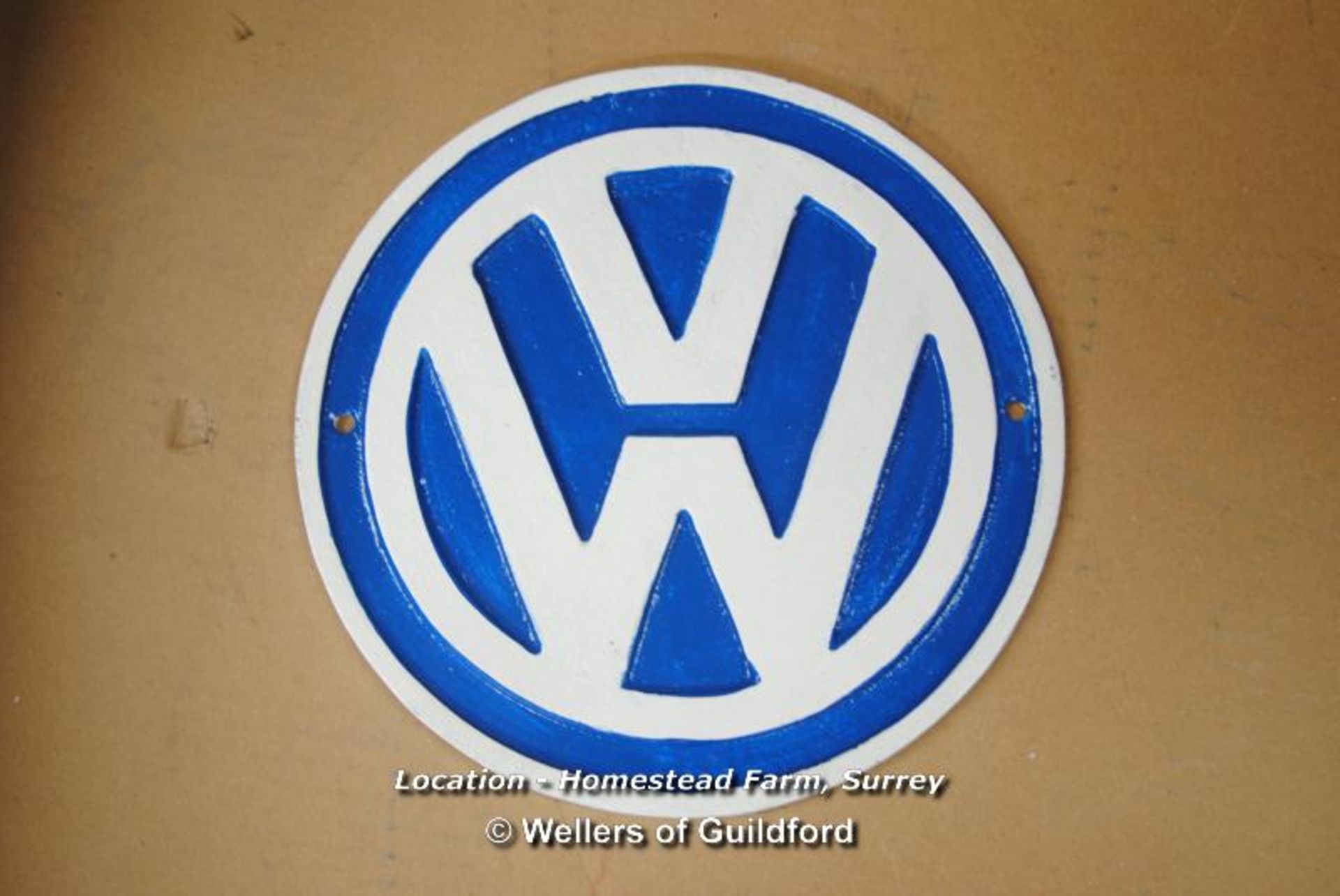 *CAST VW PLAQUE [LOCATION: HOMESTEAD FARM - CALL THE OFFICE TO BOOK A COLLECTION APPOINTMENT /