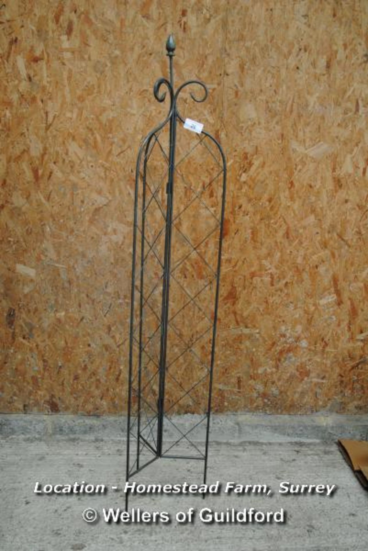 *6' FOLDING LATTICE GARDEN SPIRE [LOCATION: HOMESTEAD FARM - CALL THE OFFICE TO BOOK A COLLECTION