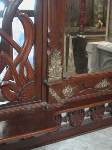 *MAHOGANY ART NOUVEAU EXHIBITION DRESSER. HEIGHT 2870MM (113IN) X WIDTH 1570MM (61.75IN) X DEPTH - Image 4 of 6