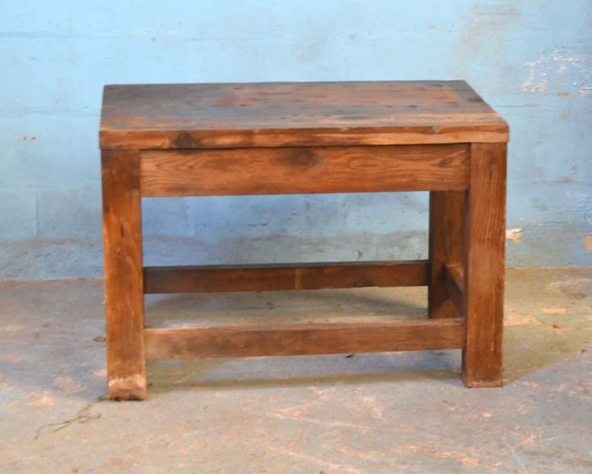 *PINE INDUSTRIAL WORK TABLE - Image 3 of 3