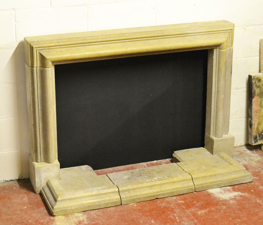 *RECONSTITUTED STONE FIREPLACE WITH BOLECTION MOULDING. 1370MM ( 54" ) WIDE X 965MM ( 38" ) HIGH X - Image 5 of 5