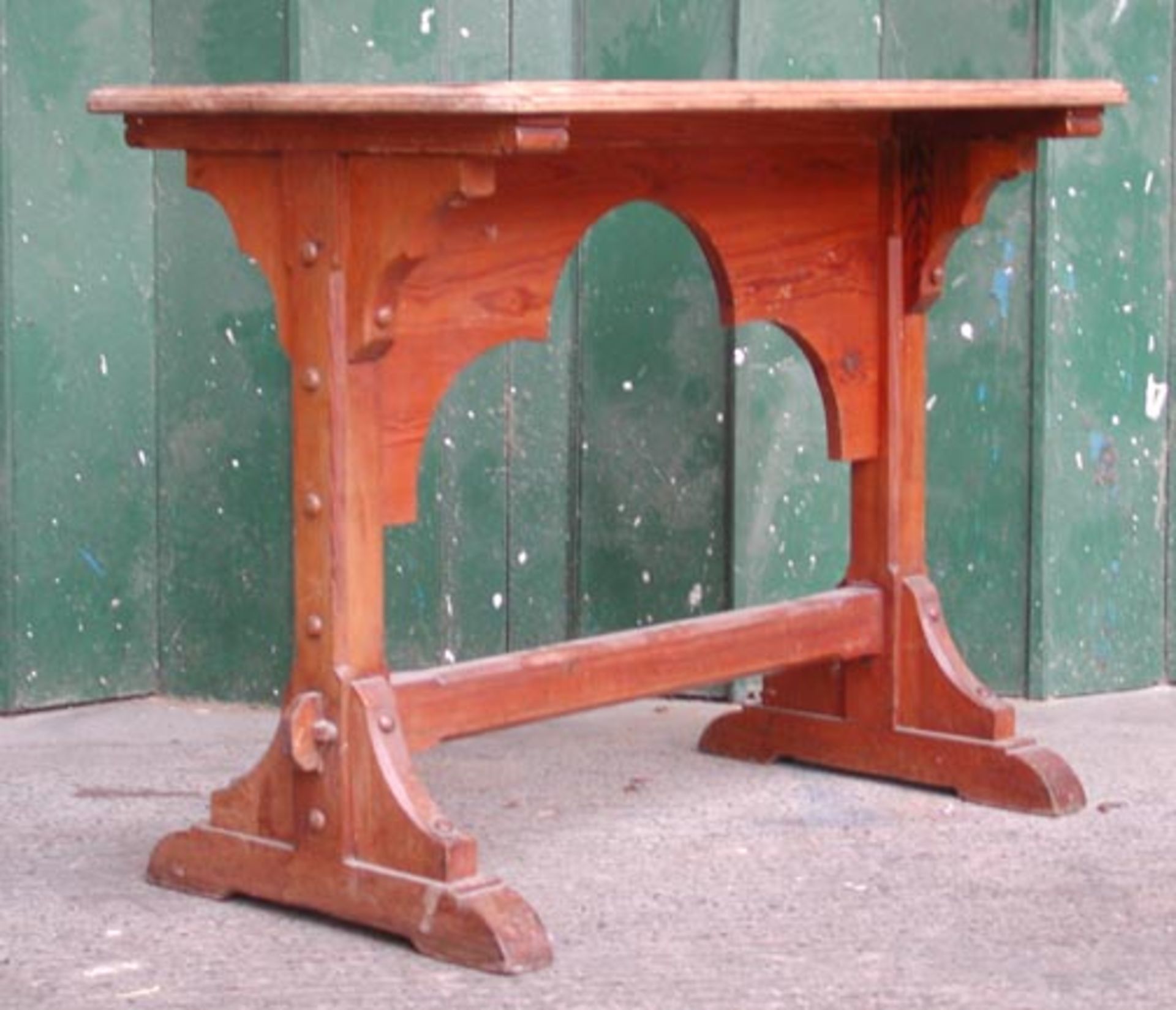 *PITCH PINE GOTHIC SIDE TABLE, LATE 1800'S. HEIGHT 850MM (33.5IN) X WIDTH 1065MM (42IN) X DEPTH - Image 3 of 3