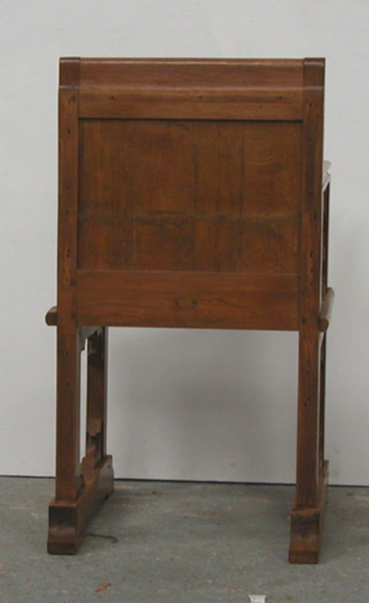 *OAK GOTHIC CHAIR, EARLY 1900'S. HEIGHT 910MM (35.8IN) X WIDTH 540MM (21.2IN) X DEPTH 530MM ( - Image 2 of 6