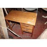 *SIMPLE OAK CHILDREN'S DESK