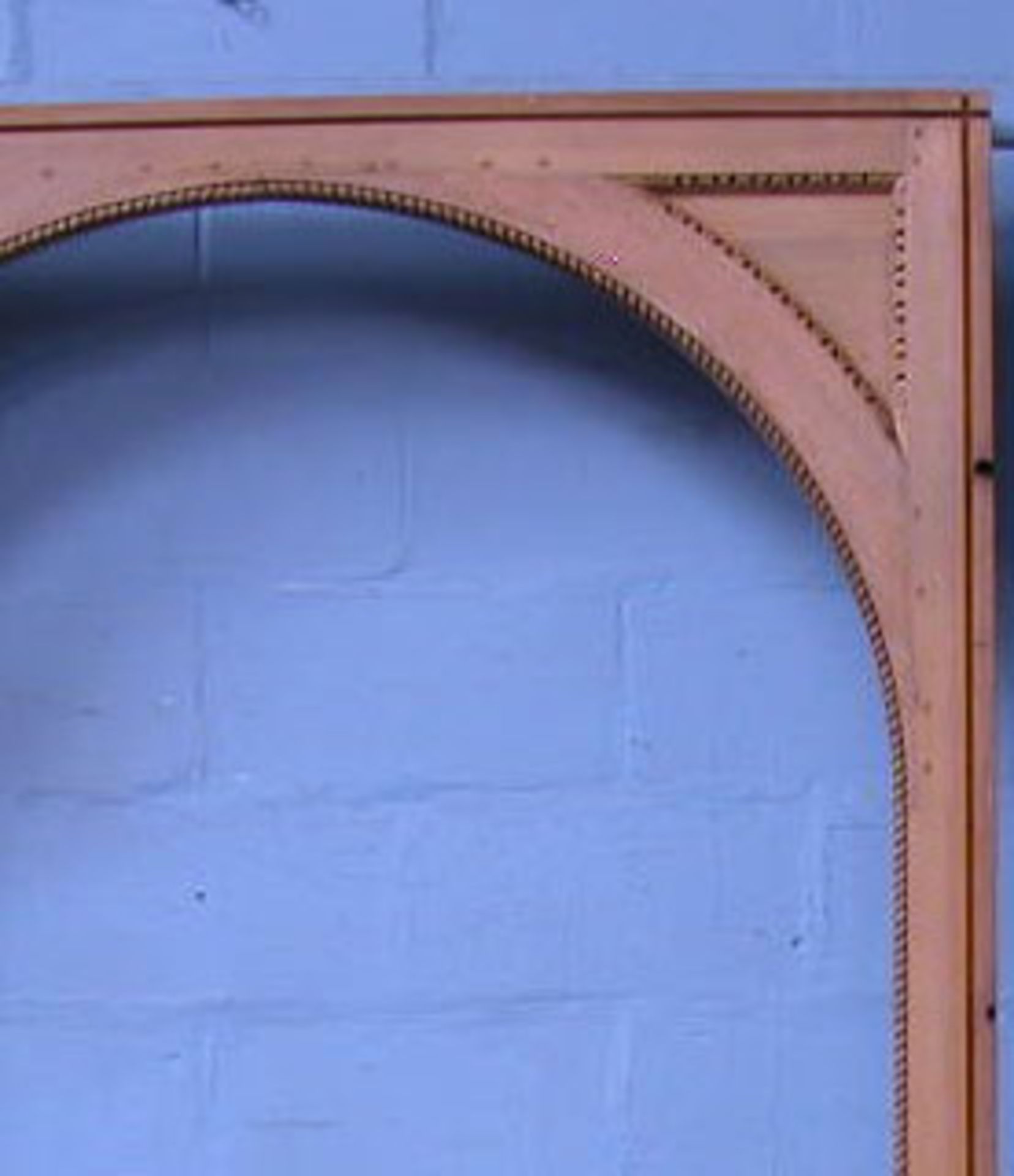 *PINE WINDOW SURROUND WITH EGG AND DART MOULDING. HEIGHT 2.85M (112IN) X WIDTH 1540MM (60.75IN) X - Image 2 of 2