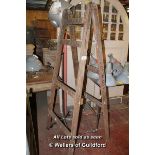 *EARLY 20TH CENTURY PINE PAINTERS TRESTLE [0]