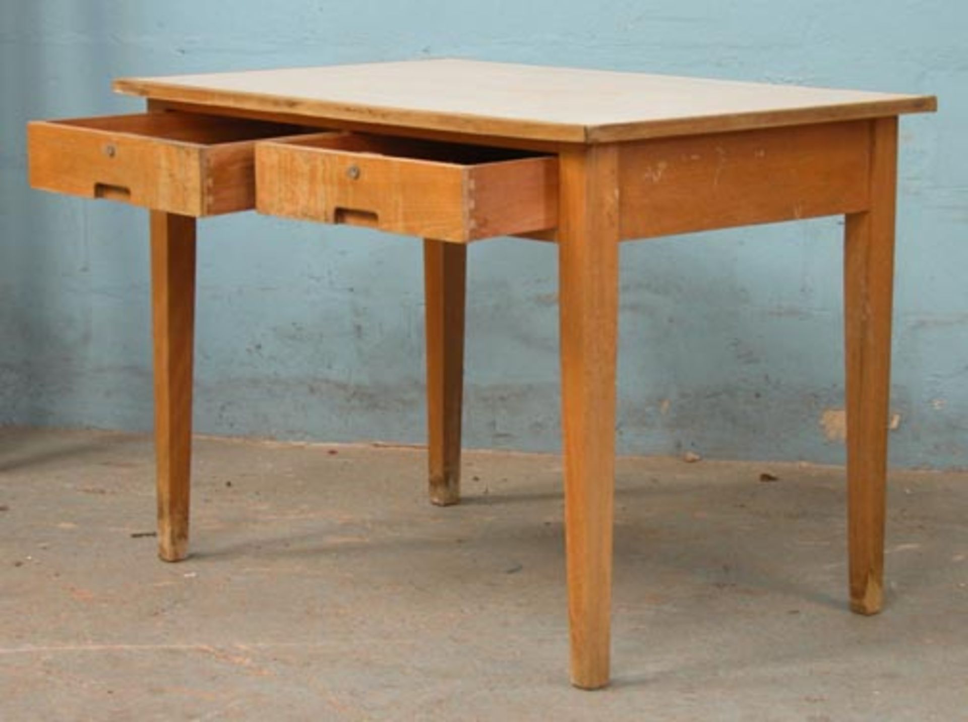 *TWO DRAWER MELAMINE TABLE, MID 1900'S. HEIGHT 760MM (30IN) X WIDTH 1070MM (42IN) X DEPTH 690MM ( - Image 4 of 4