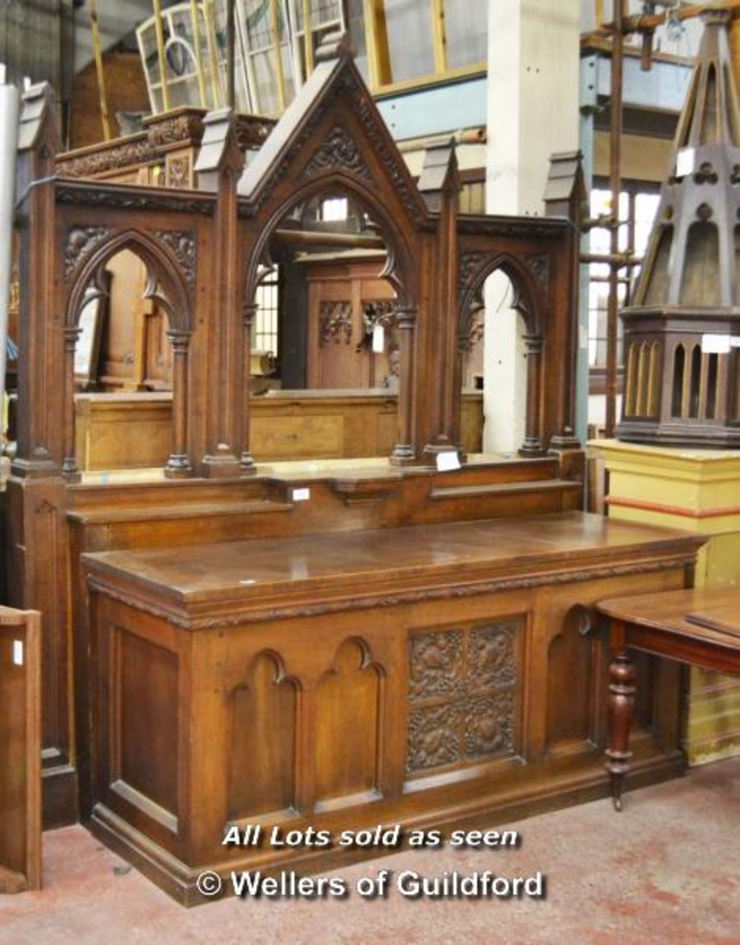 *GOTHIC OAK ALTAR & REREDOS