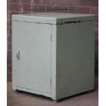 *SMALL METAL PAINTED CUPBOARD, MID 1900'S. HEIGHT 685MM (27IN) X WIDTH 510MM (20IN) X DEPTH 510MM (
