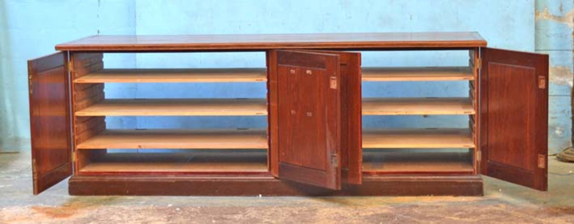 *ANTIQUE MAHOGANY COUNTER ADAPTED FROM A VICTORIA & ALBERT MUSEUM CABINET. 2780MM X 1015MM X 925MM - Image 8 of 9