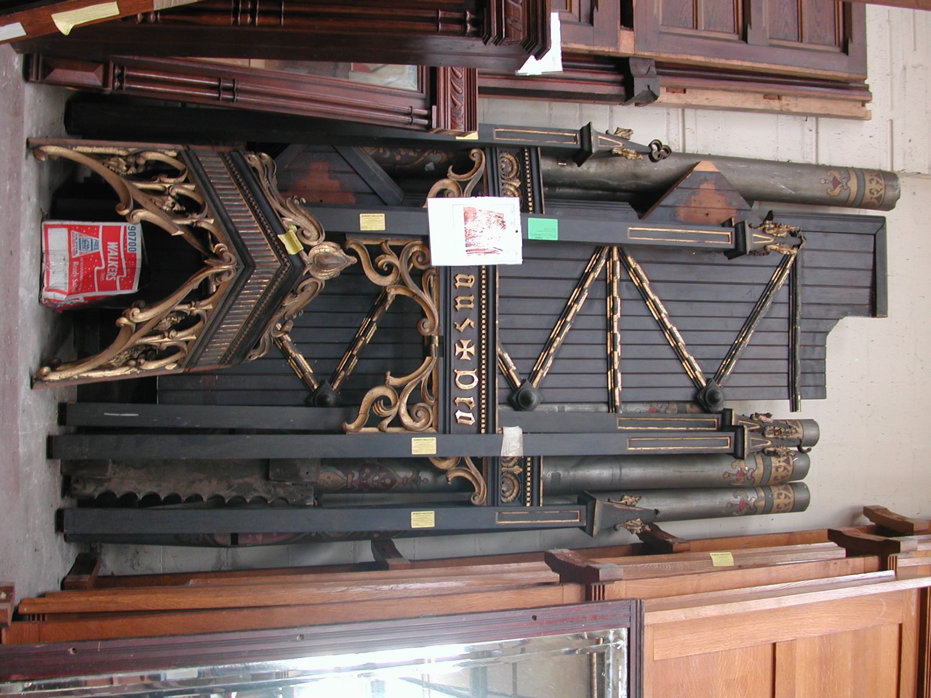 *CARVED, EBONISED GOTHIC ORGAN CASE WOODWORK WITH GOLD PAINTED DETAILS, CIRCA 1860. 2680MM (105.5IN) - Image 9 of 9