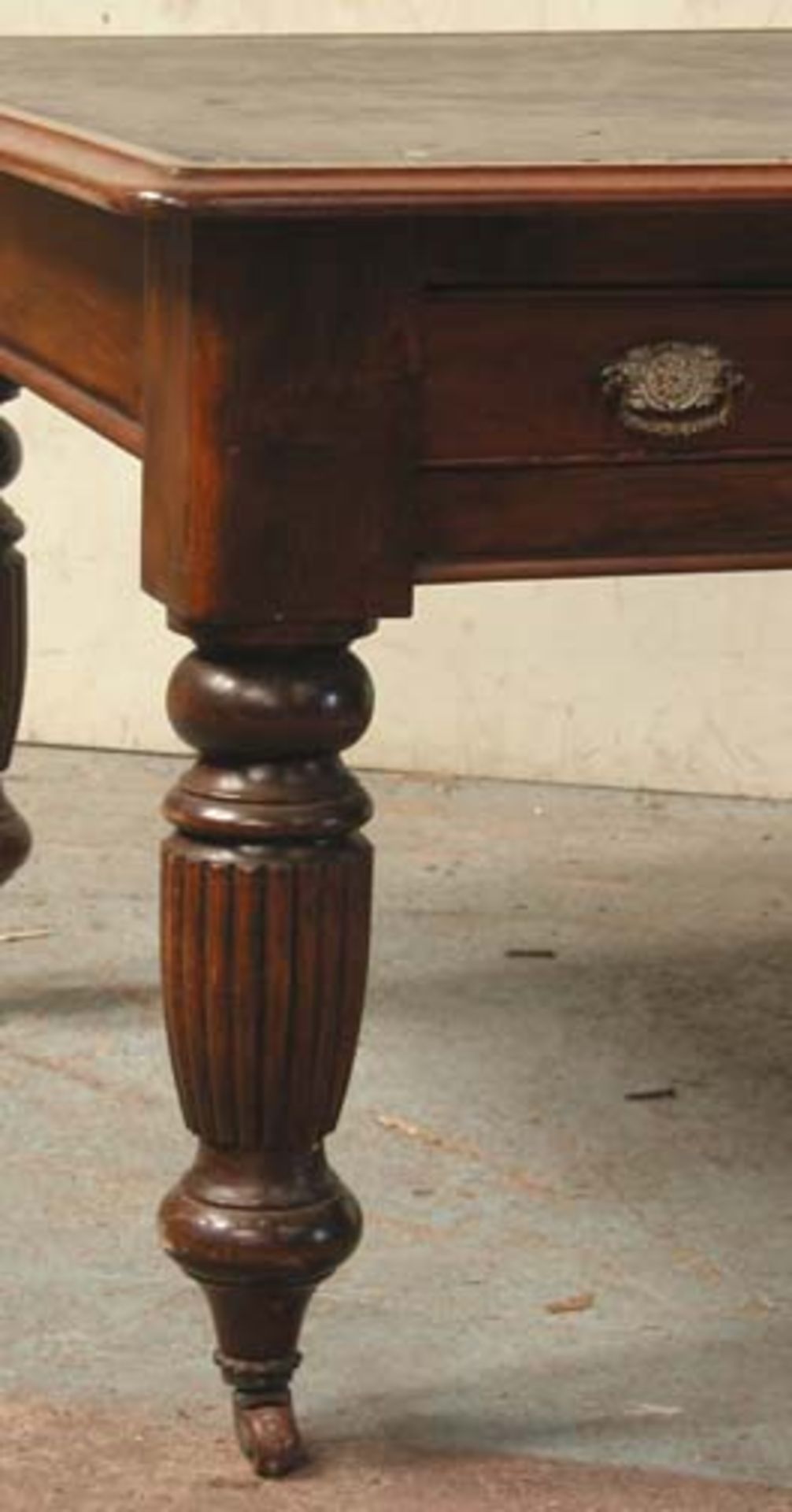 *VICTORIAN MAHOGANY AND BEECH LIBRARY TABLE, CIRCA 1890. HEIGHT 750MM (29.5IN) X WIDTH 1115MM (44IN) - Image 5 of 8