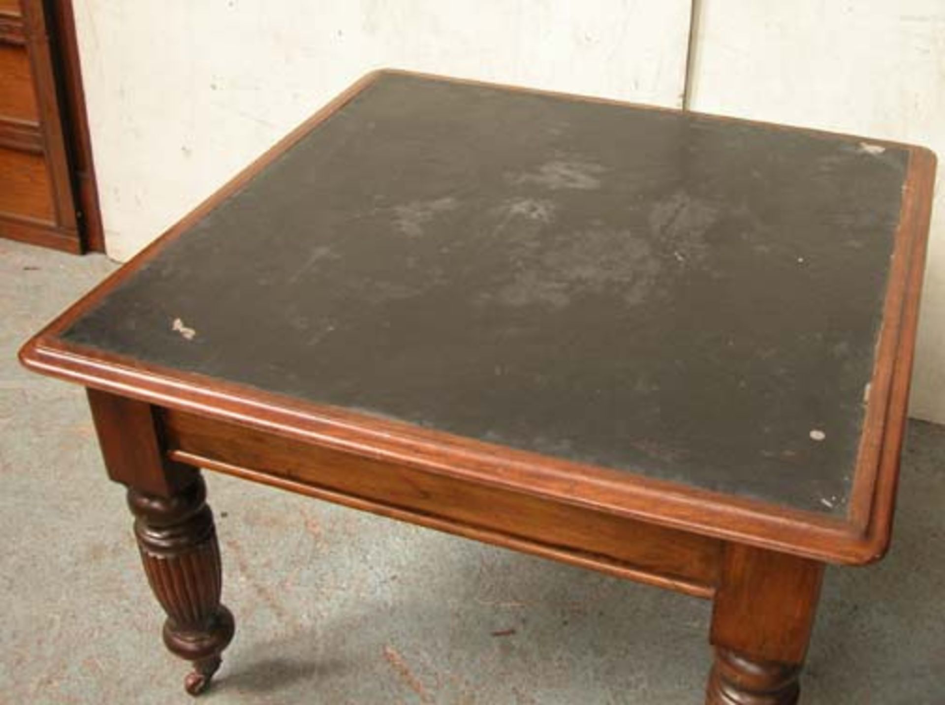 *VICTORIAN MAHOGANY AND BEECH LIBRARY TABLE, CIRCA 1890. HEIGHT 750MM (29.5IN) X WIDTH 1115MM (44IN) - Image 7 of 8