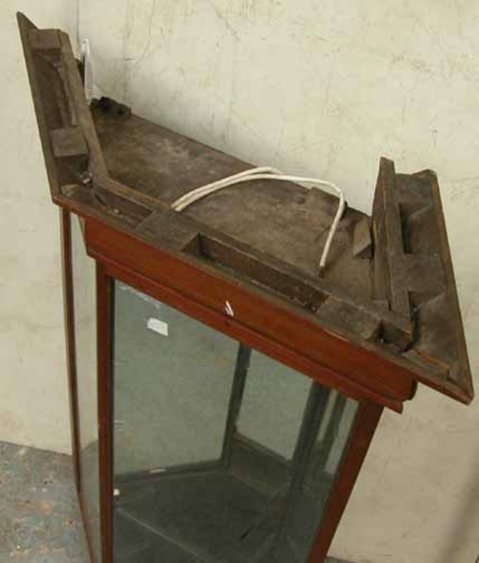 *ANTIQUE FLOOR STANDING MAHOGANY GLAZED SHOP CABINET, VICTORIAN. HEIGHT 1585MM (62.5IN) X WIDTH - Image 7 of 7