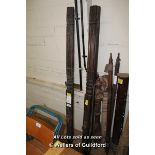 *PAIR OF GEORGIAN MAHOGANY BED POSTS [0]