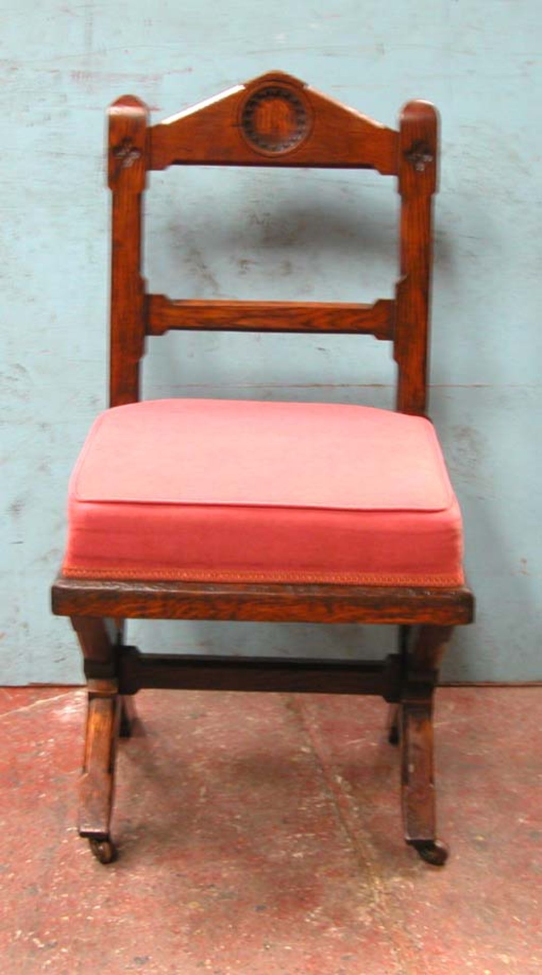 *SET OF FOUR OAK CHAIRS WITH GOTHIC DETAILS, CIRCA 1880. 920MM (36IN) HIGH X 475MM (18.75IN) WIDE - Image 4 of 6