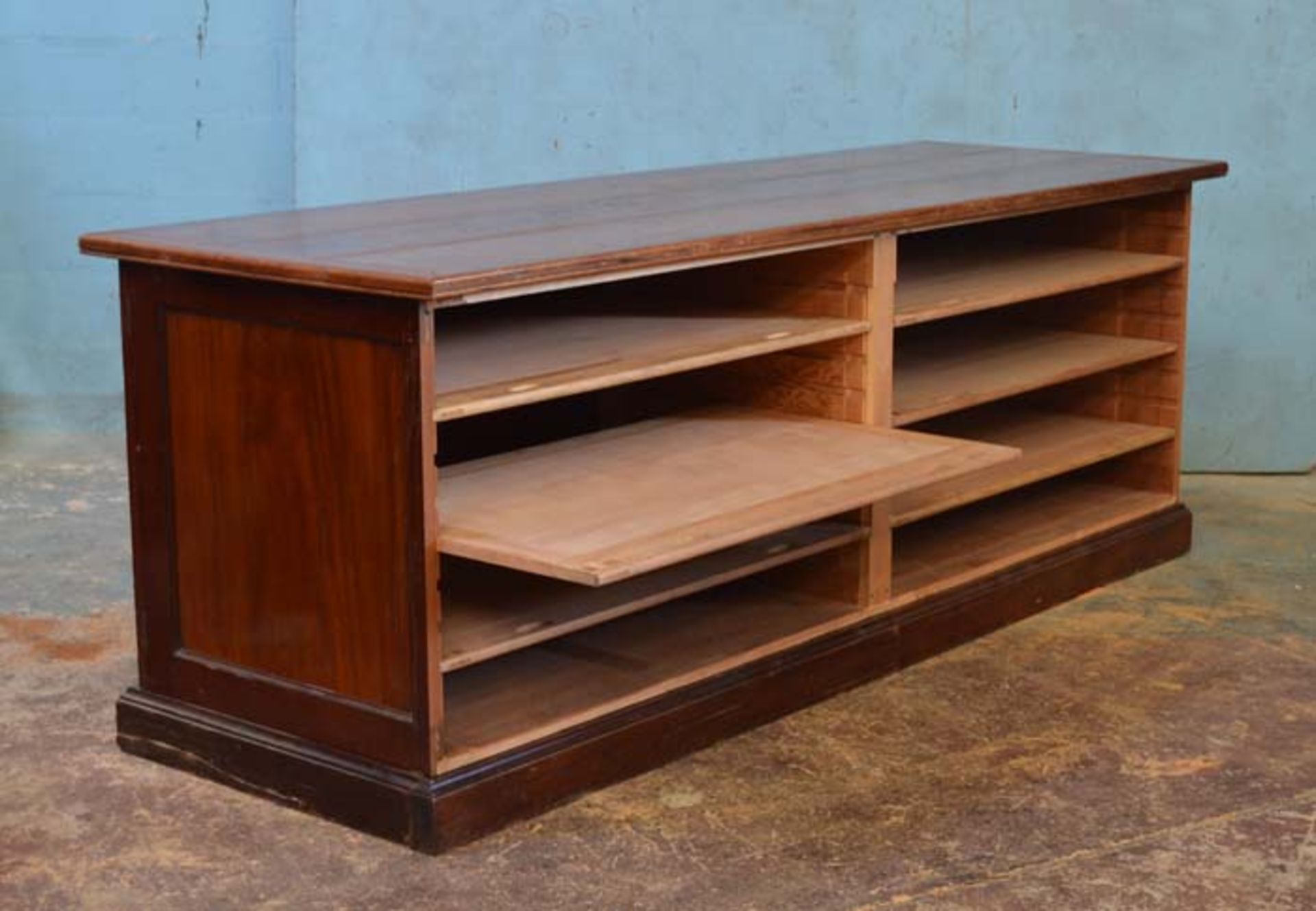 *ANTIQUE MAHOGANY COUNTER ADAPTED FROM A VICTORIA & ALBERT MUSEUM CABINET. 2780MM X 1015MM X 925MM - Image 4 of 9